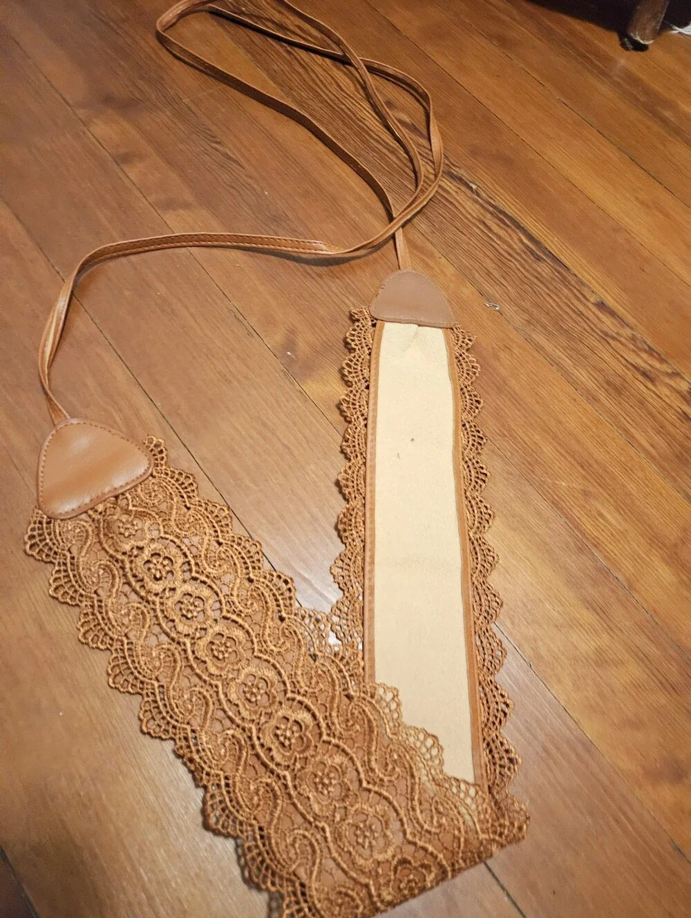 N/A belt brown